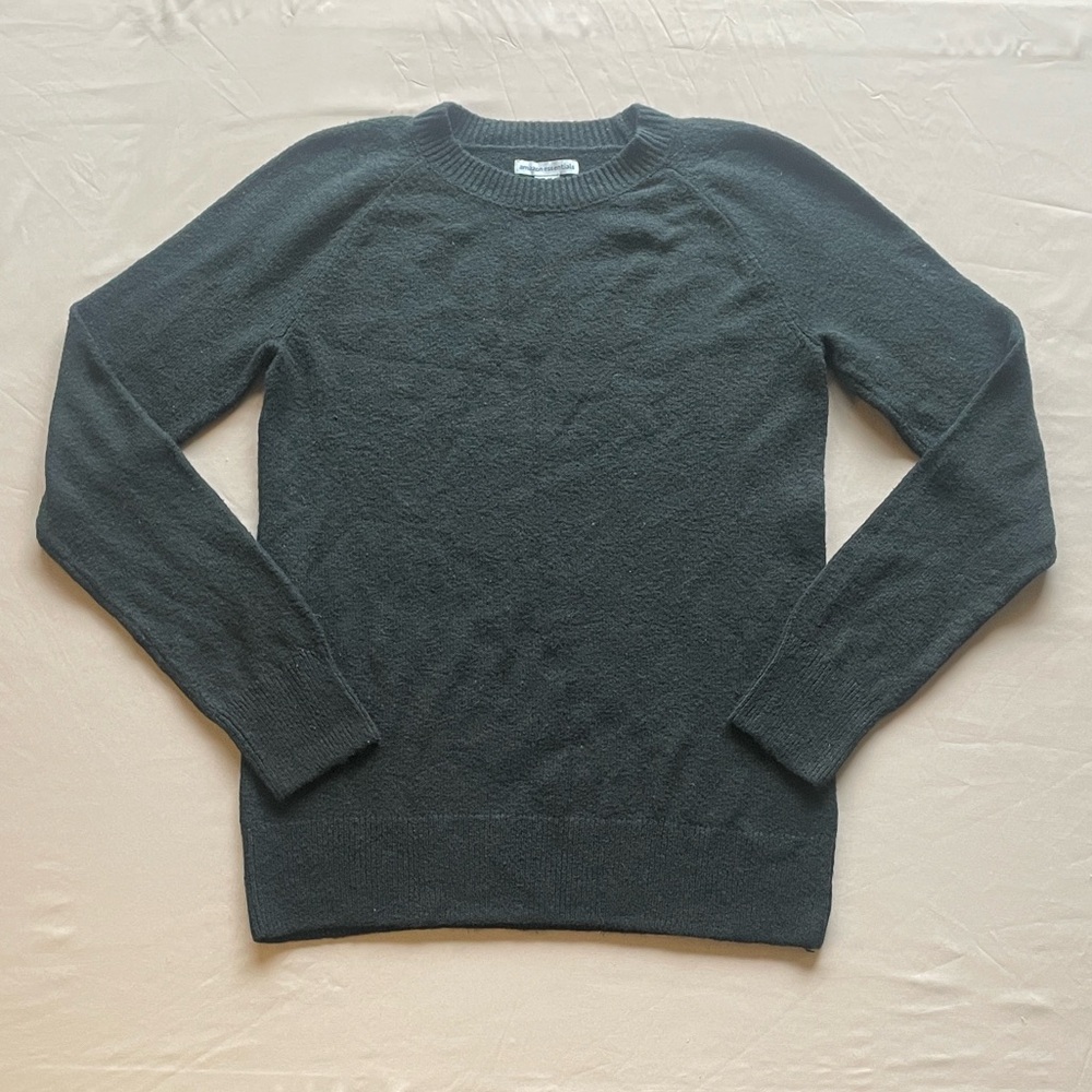Amazon Essentials M Black Crew Neck Sweater